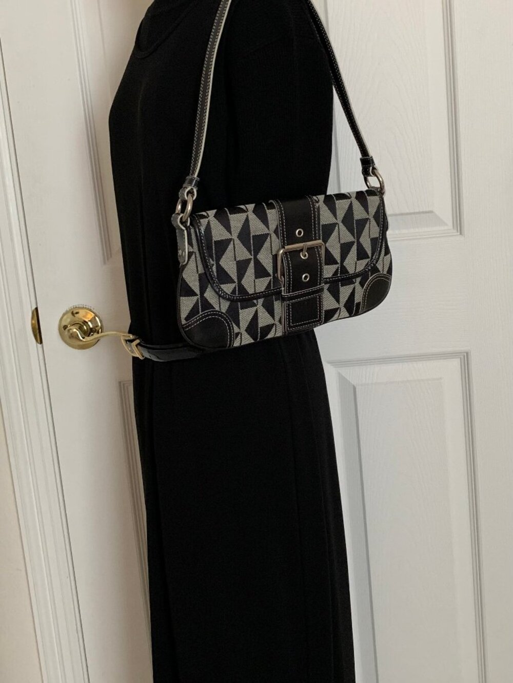 Kenneth Cole Geometric Print Baguette Shoulder Bag